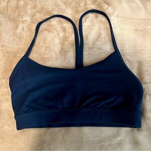 Lululemon Flow Y Bra Nulu *Light Support, A-C Cups in True Navy Size 4